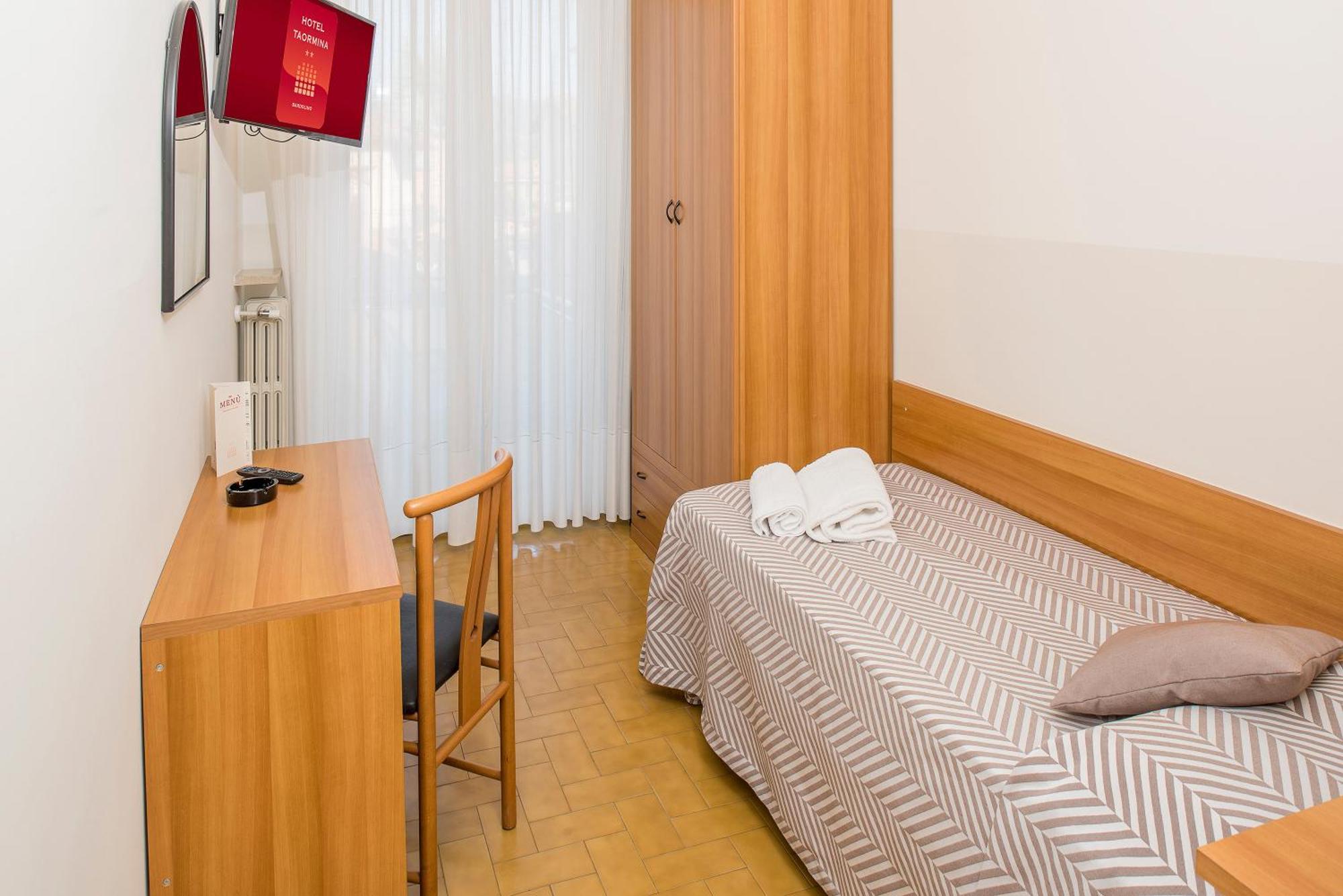Hotel Taormina Bardolino Værelse billede