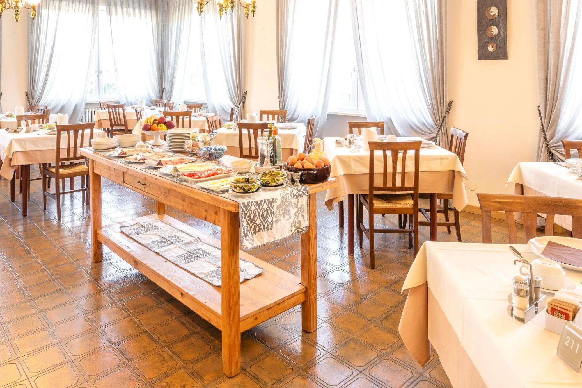 Hotel Taormina Bardolino Eksteriør billede