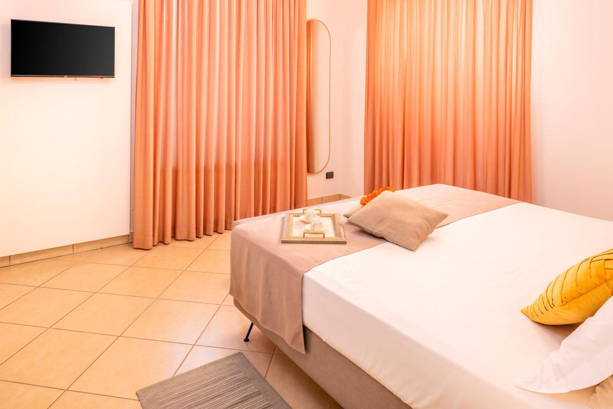 Hotel Taormina Bardolino Eksteriør billede